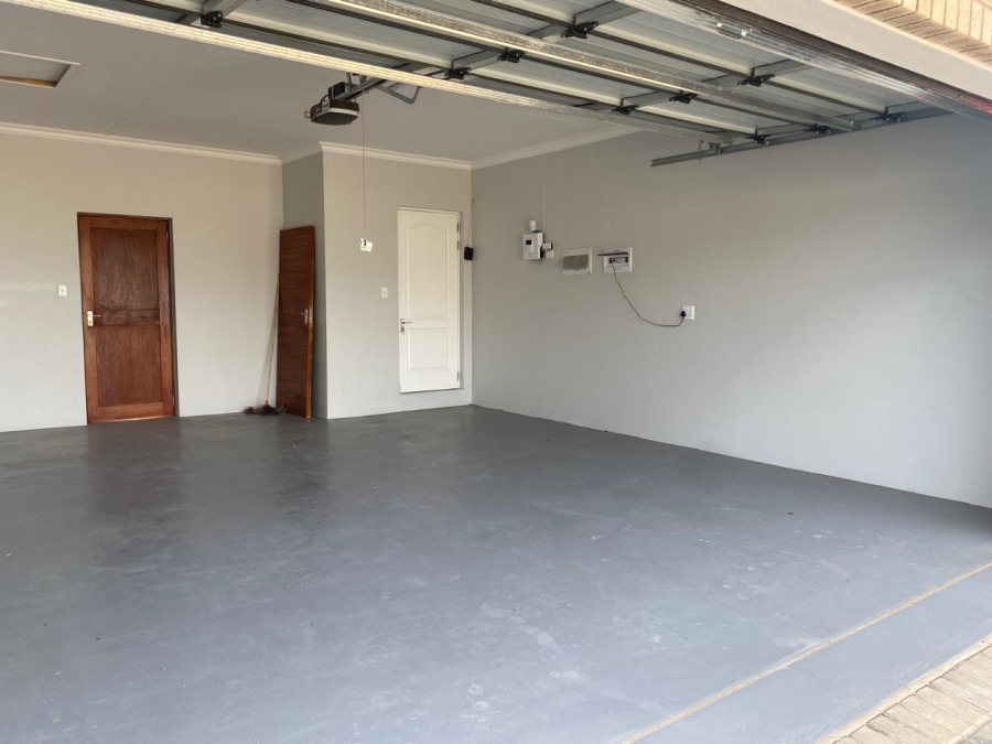 5 Bedroom Property for Sale in Dana Bay Western Cape